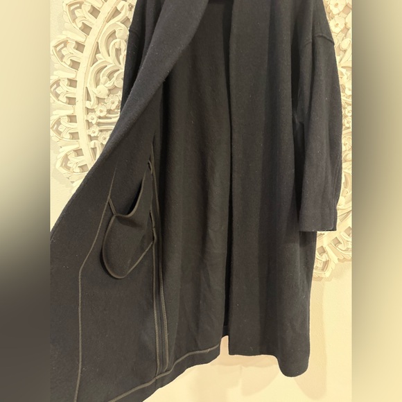 Babaton Black Cardigan - Picture 2 of 5